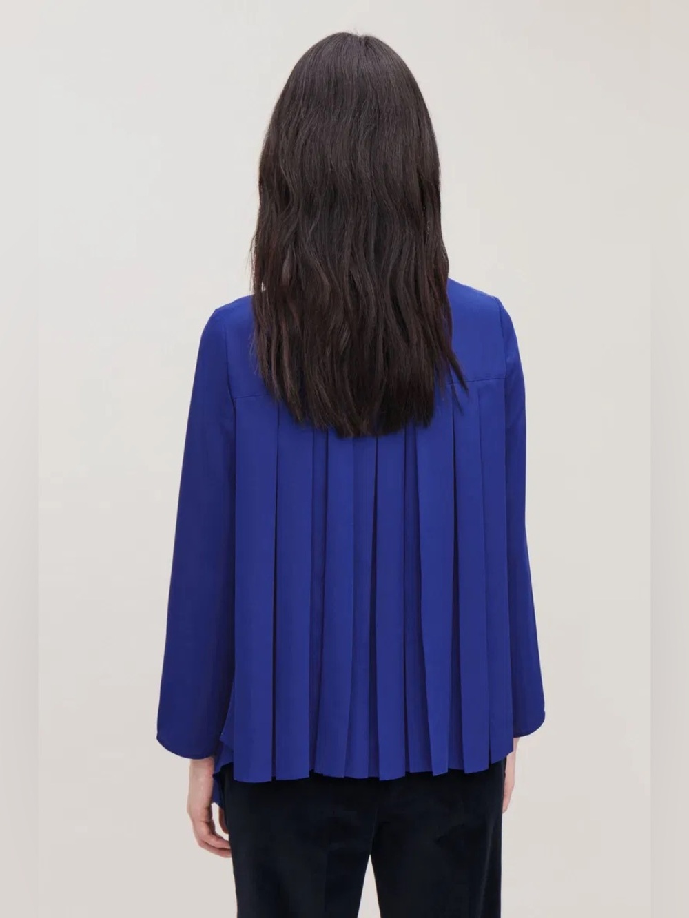 COS Aline Long Sleeve Blouse with Pleated Back NWT Size 8